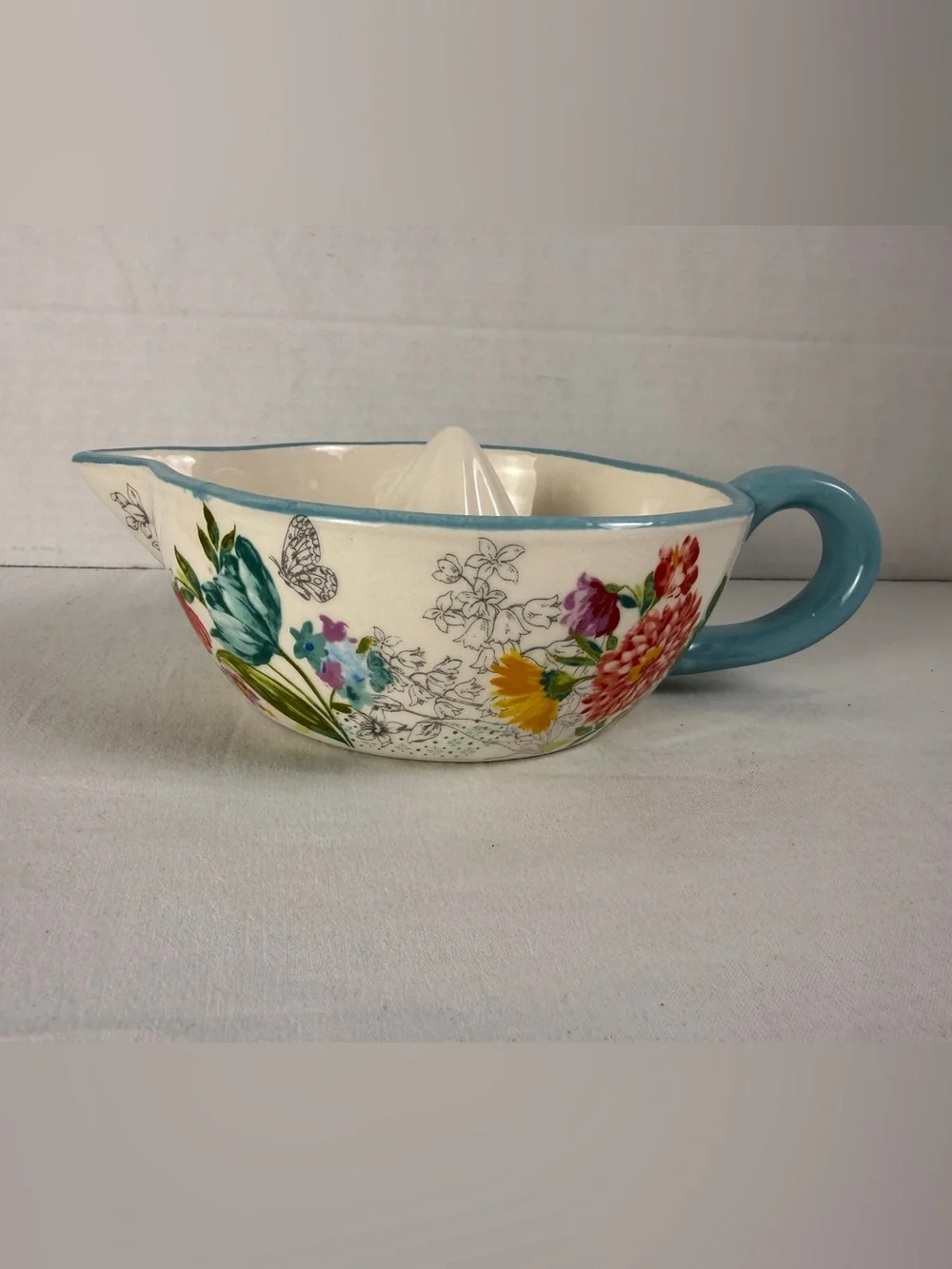 The Pioneer Woman Blooming Bouquet Ceramic Juicer floral pattern teal  handle
